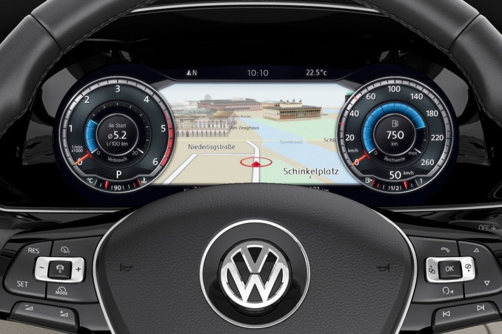 2015-VW-Passat-Info-Display